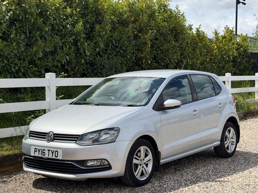 2016 Volkswagen Polo thumbnail 8