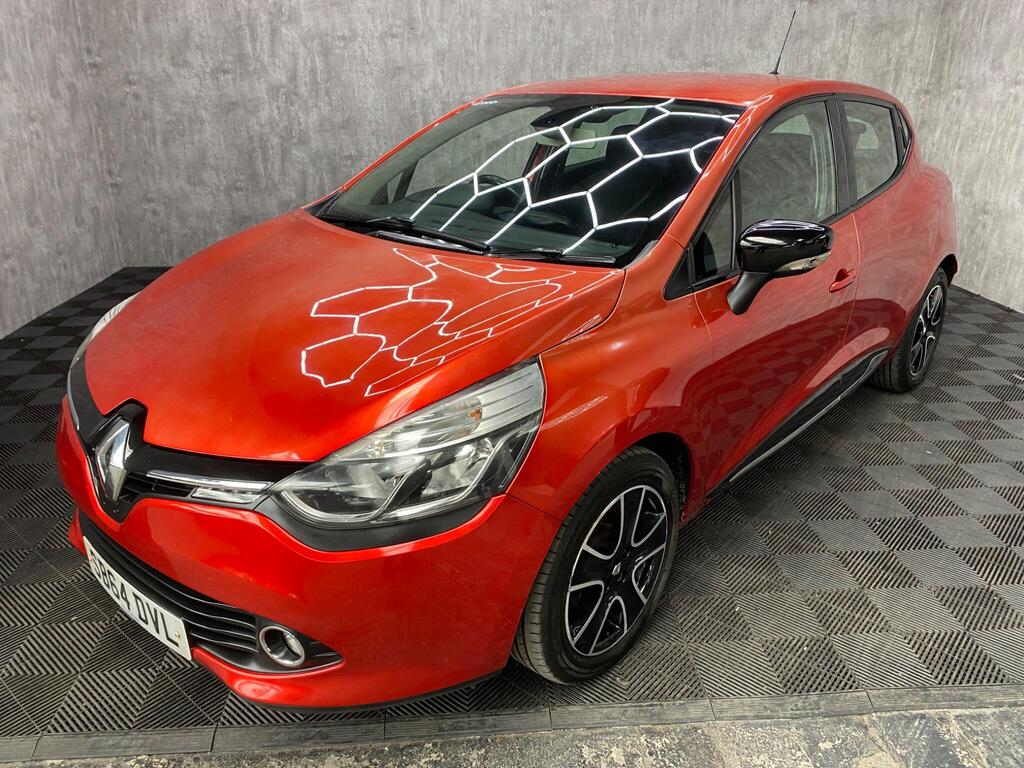 Renault Clio Hatchback 1.2 16V Dynamique MediaNav Euro 5 5dr