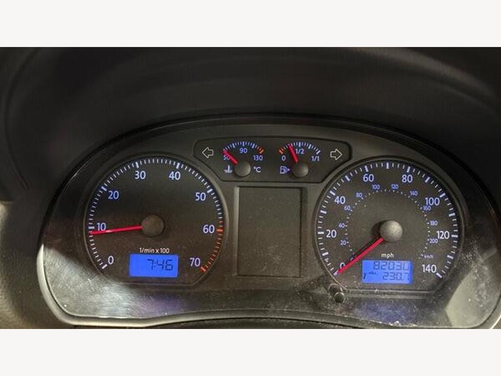 2009 Volkswagen Polo thumbnail 12