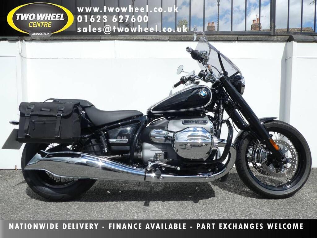 BMW R 18