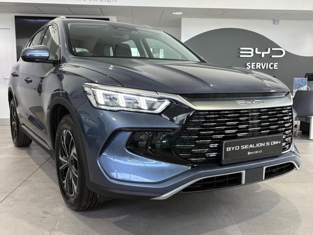 BYD Sealion 5
