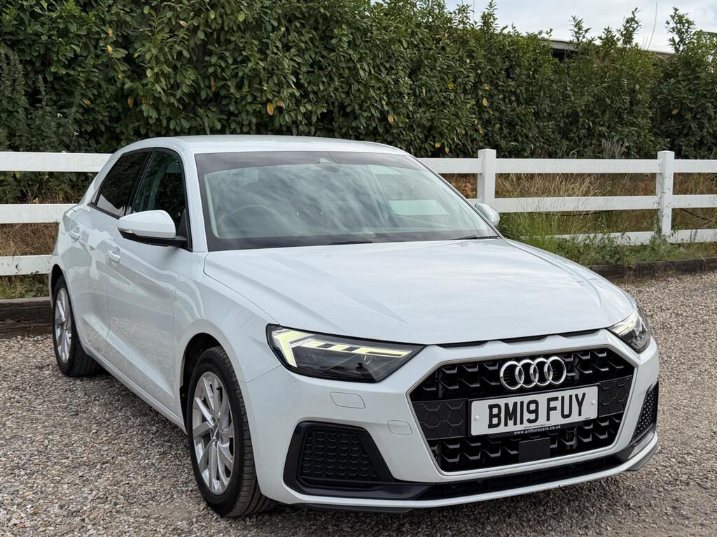 2019 Audi A1 thumbnail 4