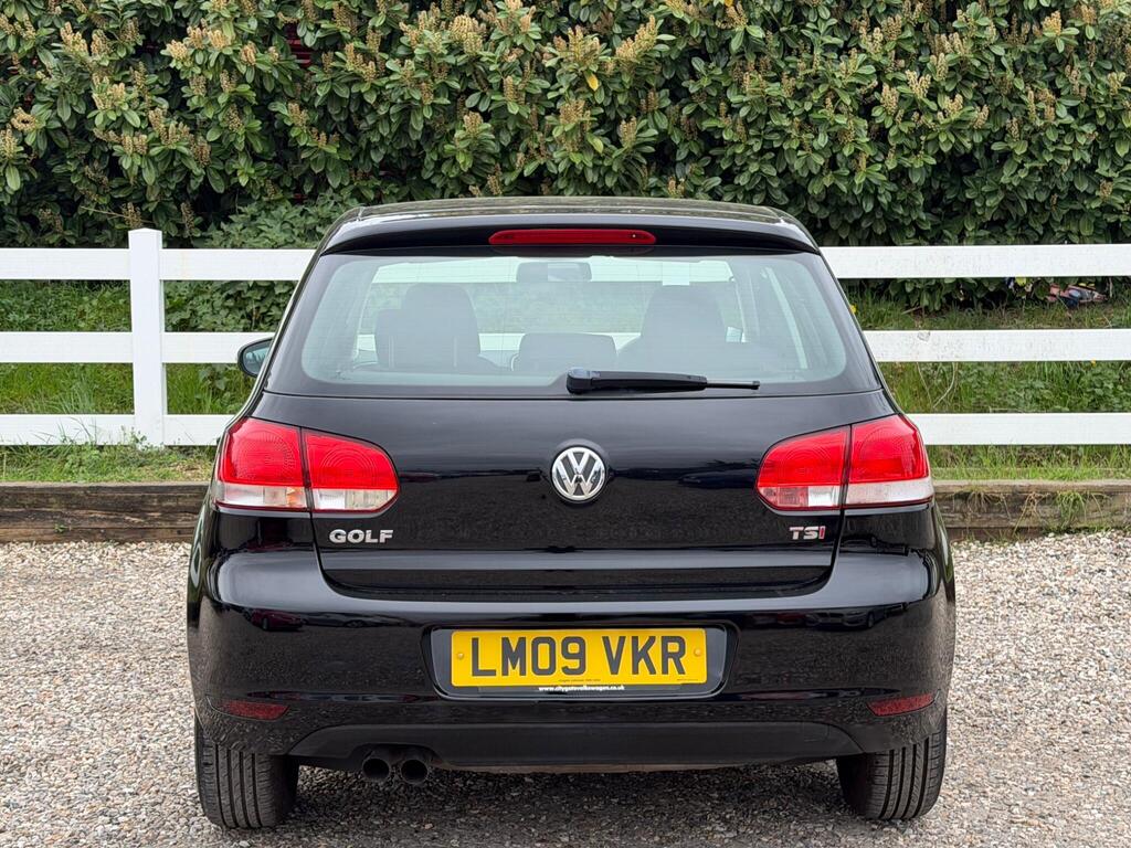 2009 Volkswagen Golf thumbnail 11