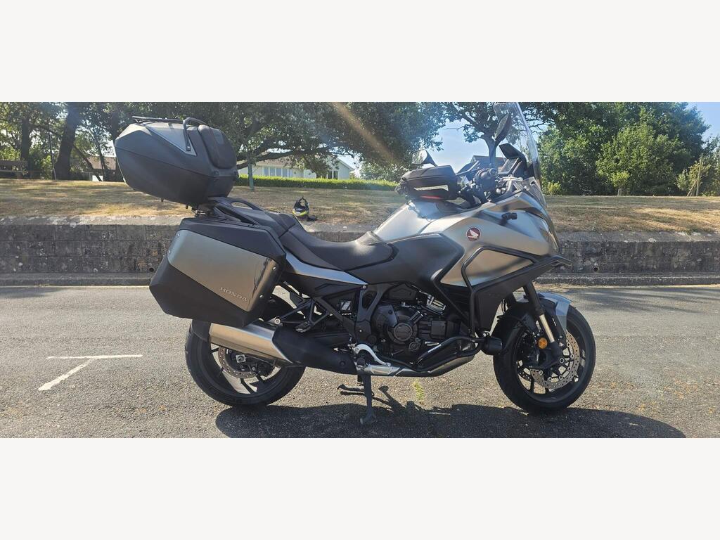 Honda NT1100
