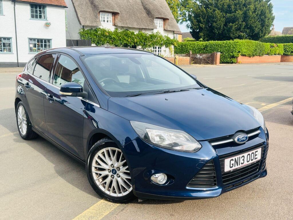 Ford Focus Hatchback 1.0T EcoBoost Zetec Euro 5 (s/s) 5dr