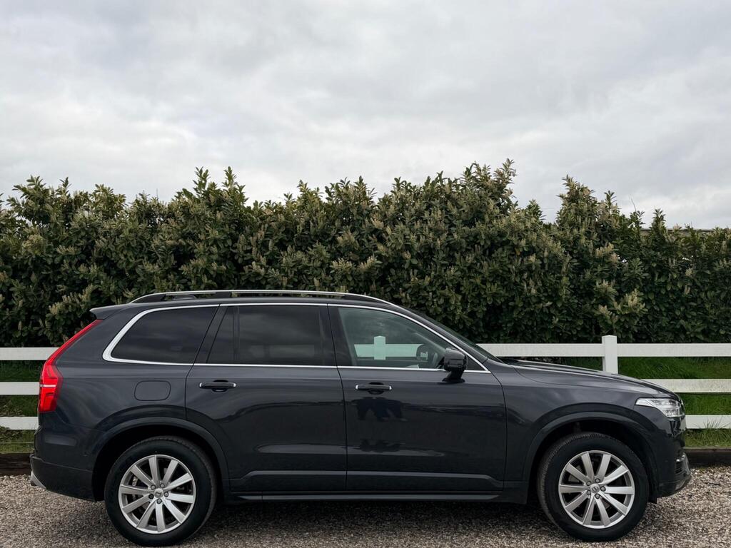 2018 Volvo XC90 thumbnail 11