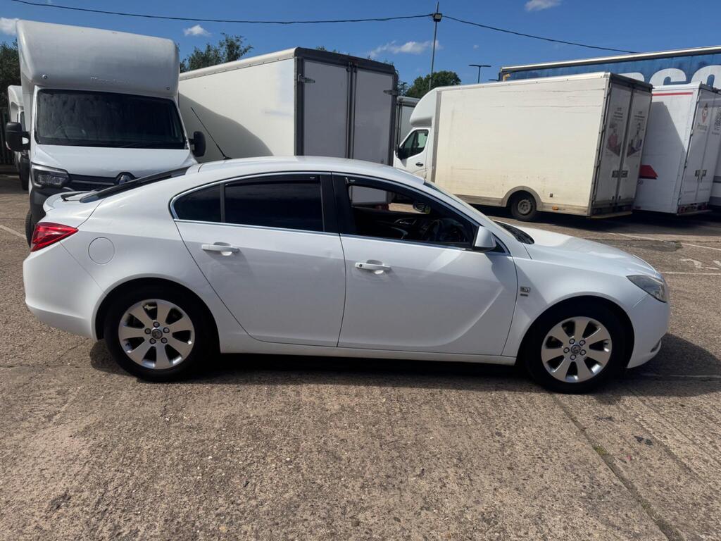 Vauxhall Insignia Hatchback 2.0 CDTi ecoFLEX SRi Euro 5 5dr