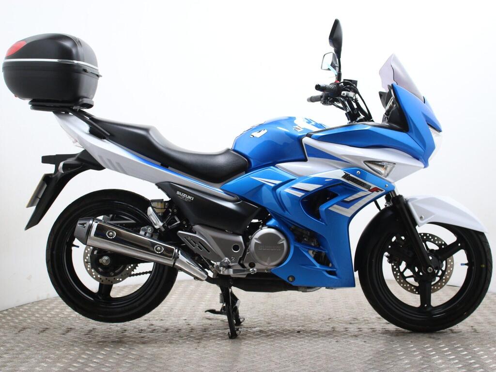Suzuki Inazuma 250