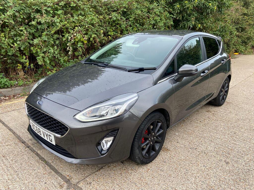 Ford Fiesta Hatchback 1.0T EcoBoost Titanium Euro 6 (s/s) 5dr