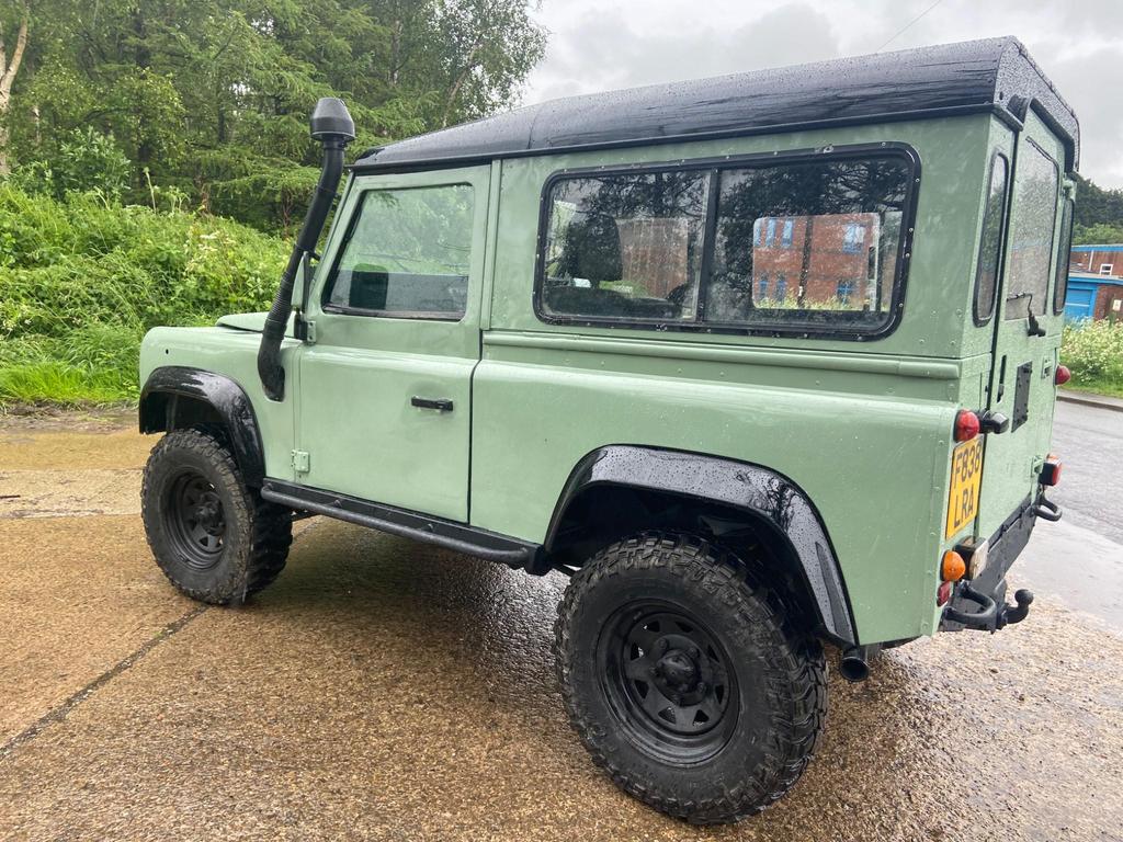 Used Land Rover Defender 90 Suv 2.5 Tdi County Swb in Wakefield, West ...