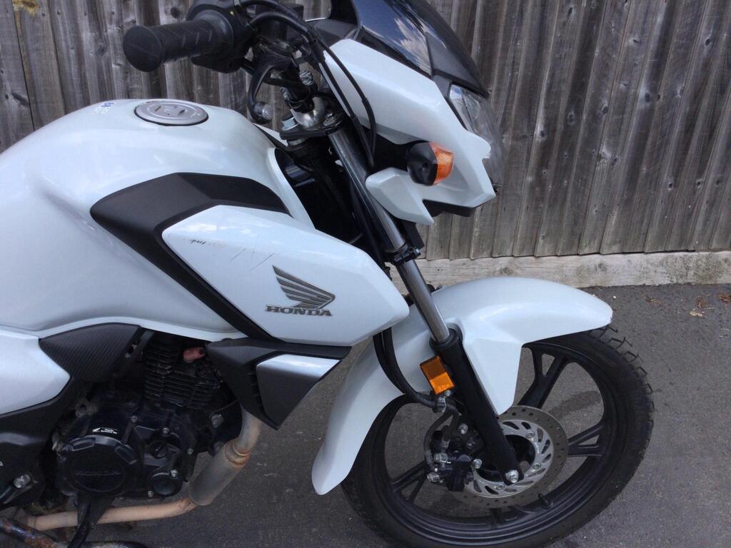 Honda CB125F