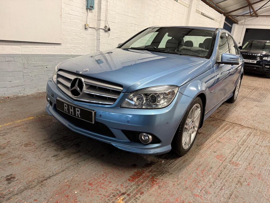 Mercedes-Benz C Class Saloon 1.8 C180 BlueEfficiency Sport Edition 125 G-Tronic+ Euro 5 (s/s) 4dr