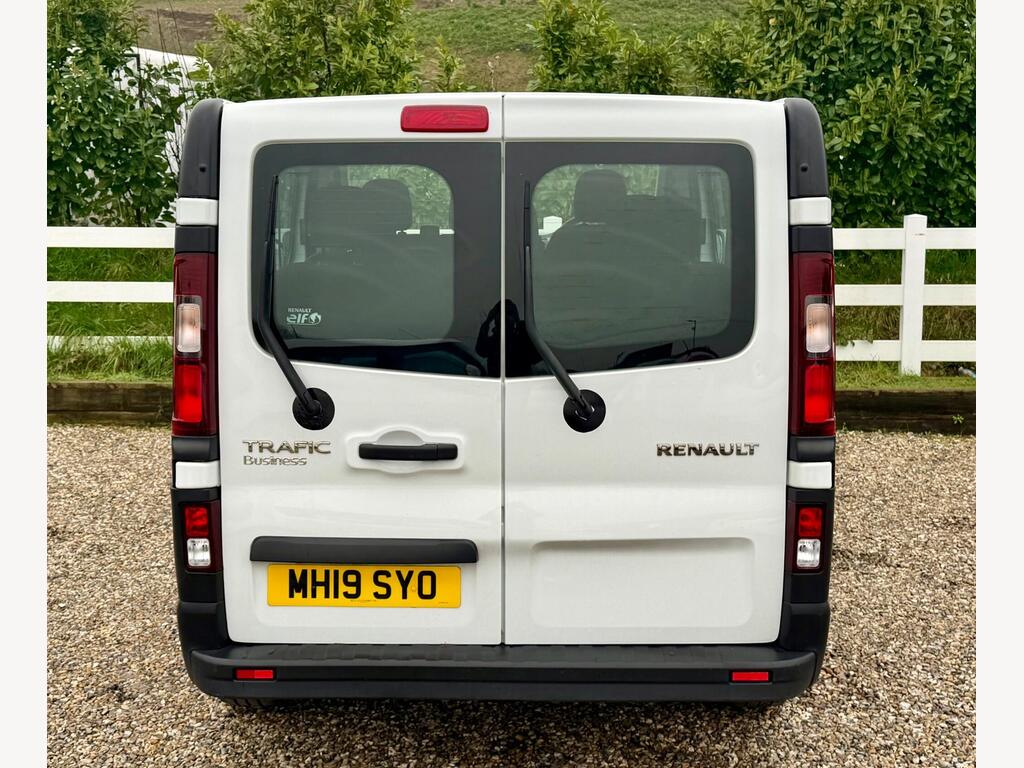 2019 Renault Trafic thumbnail 10