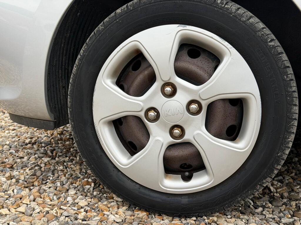 2012 Kia Picanto thumbnail 46