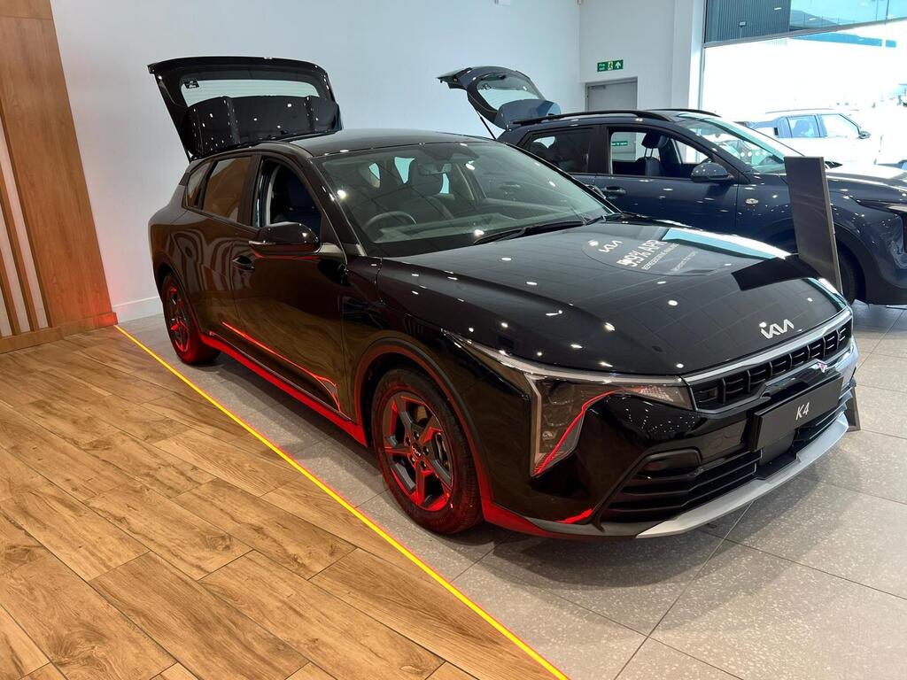 Kia K4