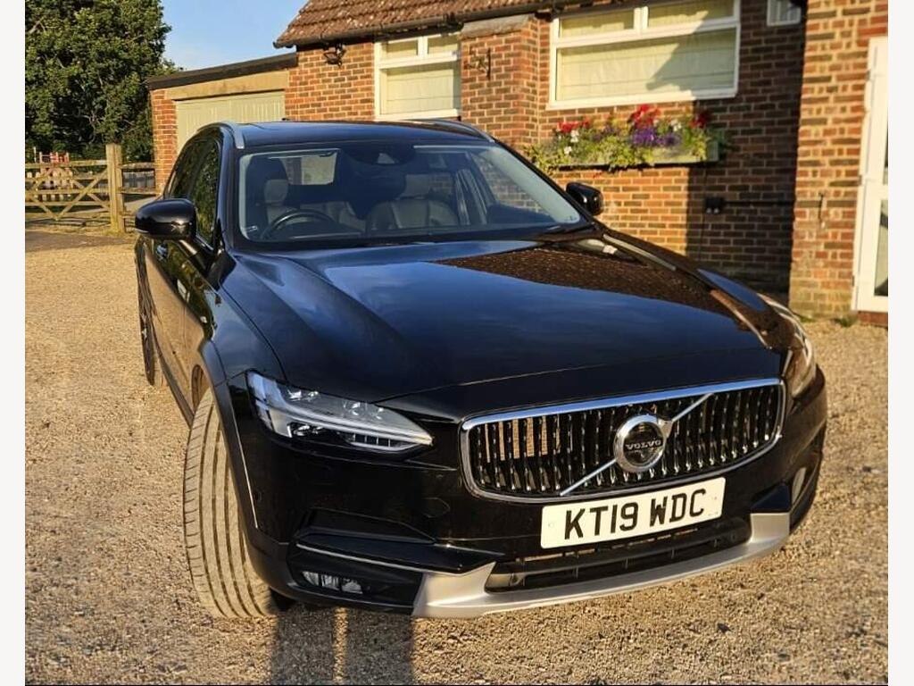 Volvo V90 Cross Country
