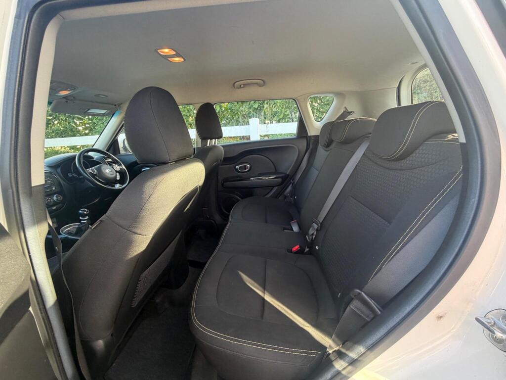 2014 Kia Soul thumbnail 19