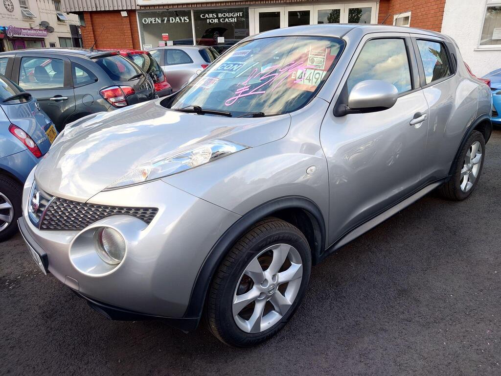 Nissan Juke SUV 1.6 Acenta Euro 5 (s/s) 5dr