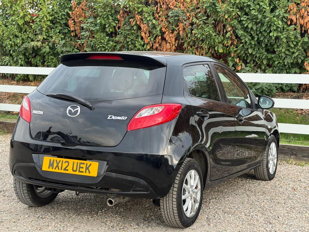 2012 Mazda Mazda2 thumbnail 13