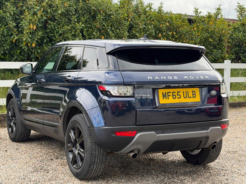 2015 Land Rover Range Rover Evoque thumbnail 9