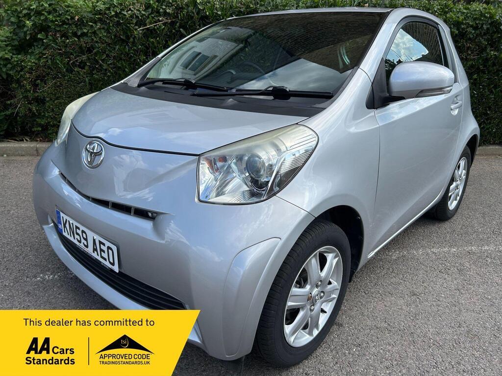 Toyota iQ Hatchback 1.0 VVT-i Multidrive Euro 4 3dr