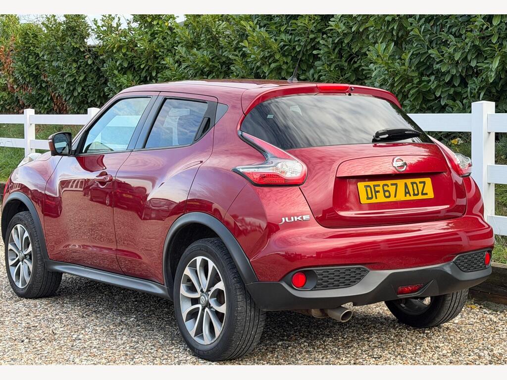 Nissan Juke 1.5 dCi Tekna Euro 6 (s/s) 5dr thumbnail 5