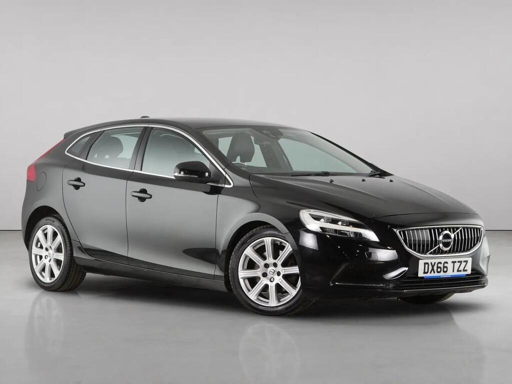 2016 VOLVO V40
