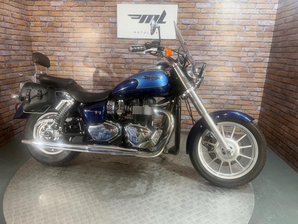 Triumph Bonneville America 865