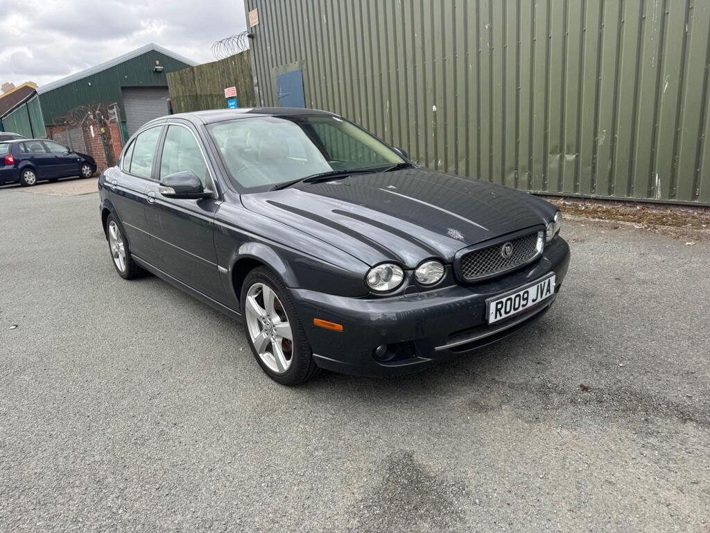 Jaguar X-Type