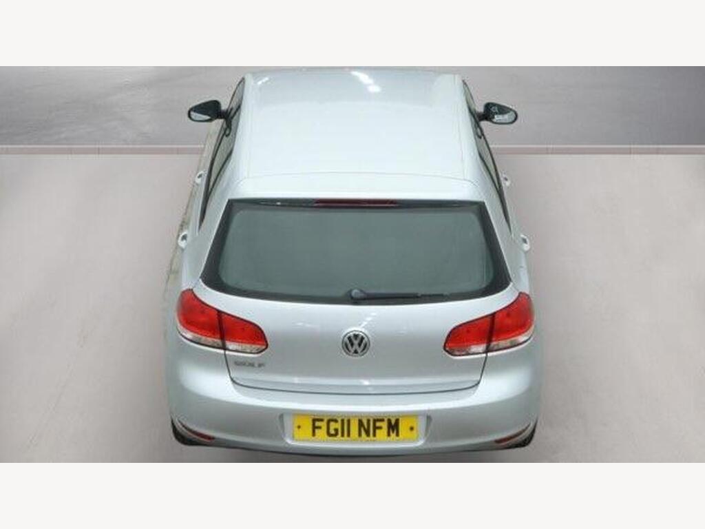 2011 Volkswagen Golf thumbnail 6