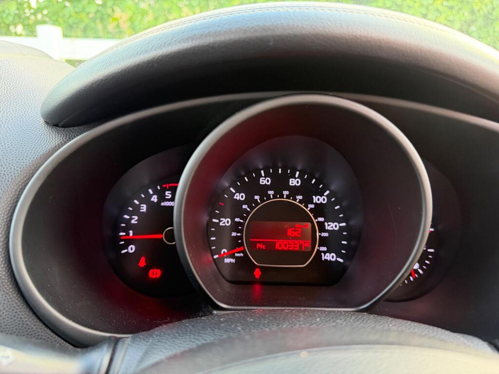 2014 Kia Soul thumbnail 26