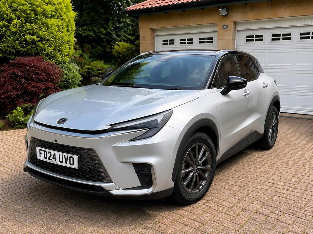 Lexus LBX