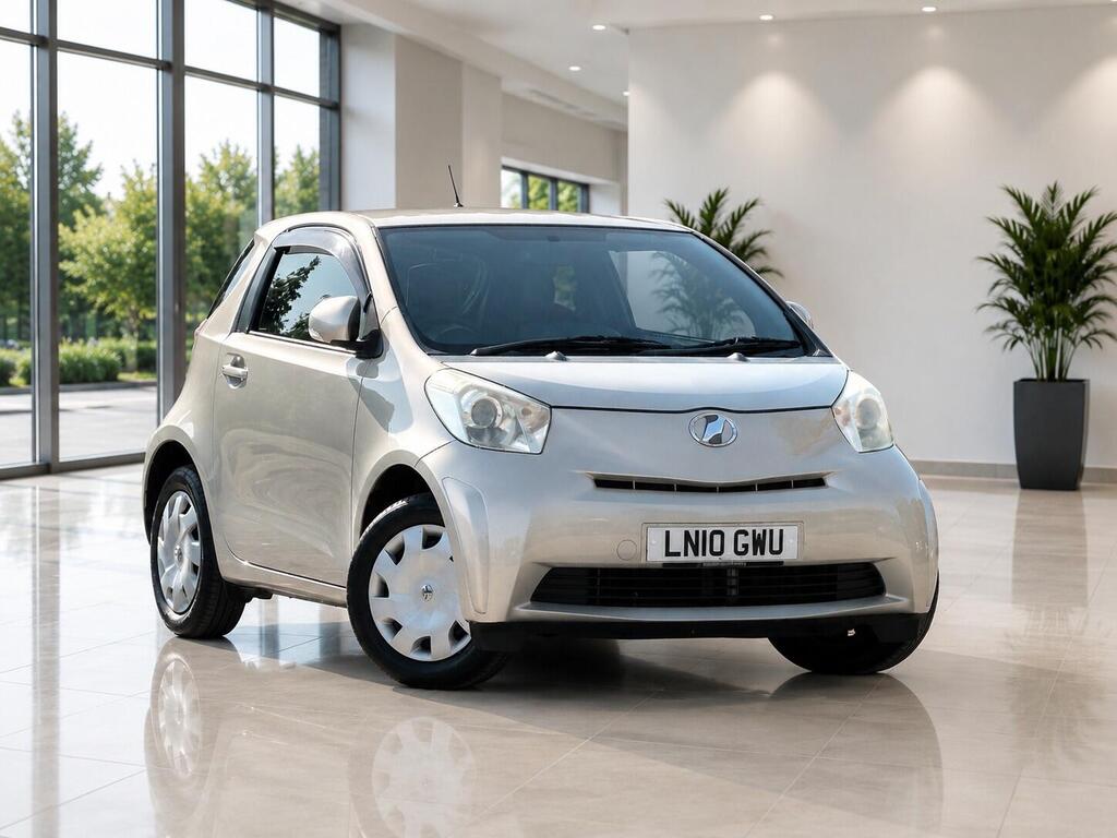 Toyota iQ Hatchback 1.33 Automatic Air Con, CarPlay,