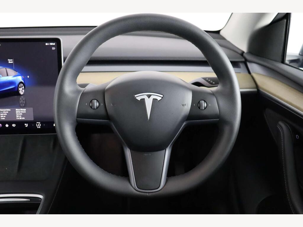 Tesla Model Y SUV (Dual Motor) Long Range Auto 4WDE 5dr