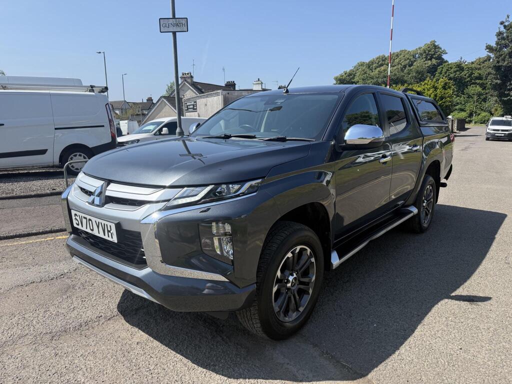 Mitsubishi L200 Pickup 2.2 DI-D DC Warrior 4WD Euro 6 (s/s) 4dr