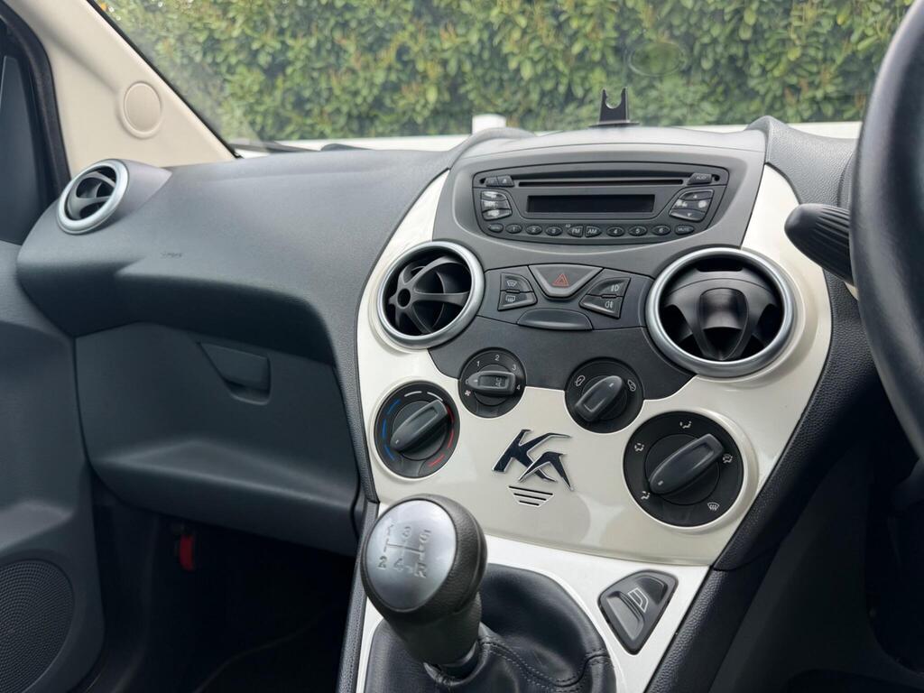 2010 Ford Ka thumbnail 15