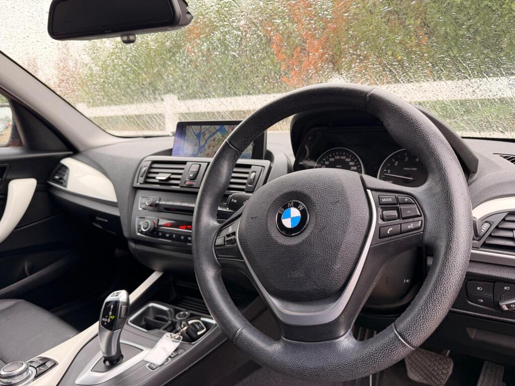 2013 BMW 1 Series thumbnail 52