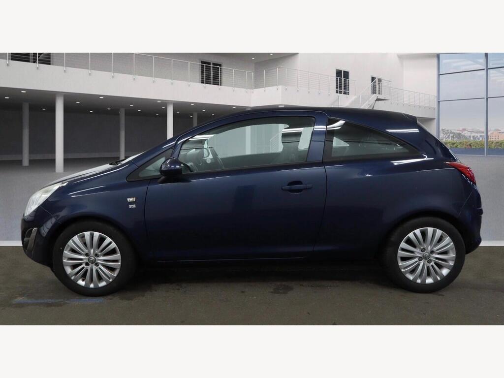 2011 Vauxhall Corsa thumbnail 4