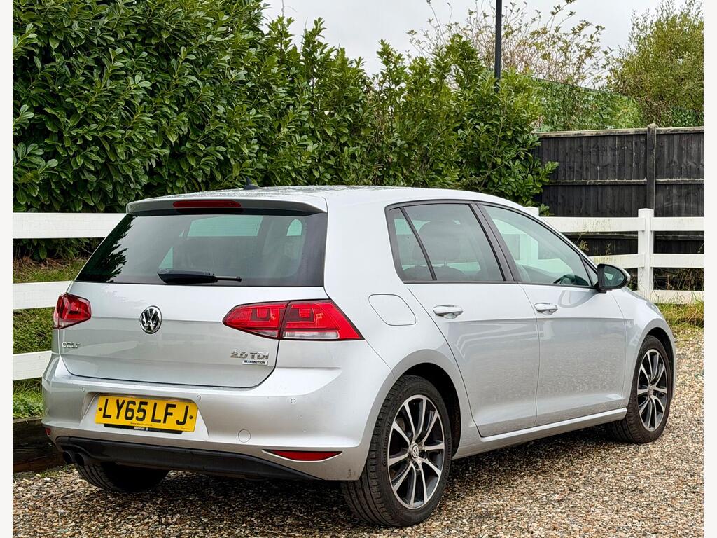 2016 Volkswagen Golf thumbnail 12