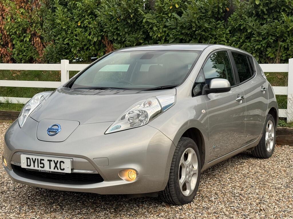Nissan Leaf 24kWh Acenta Auto 5dr thumbnail 6