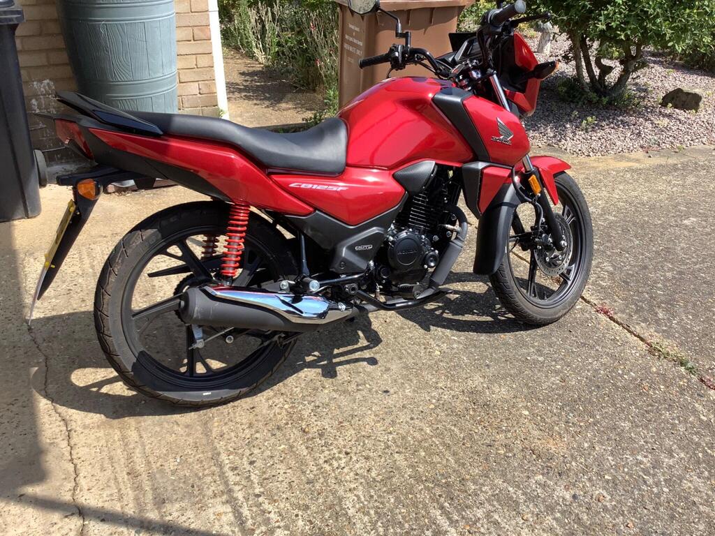 Honda CB125F