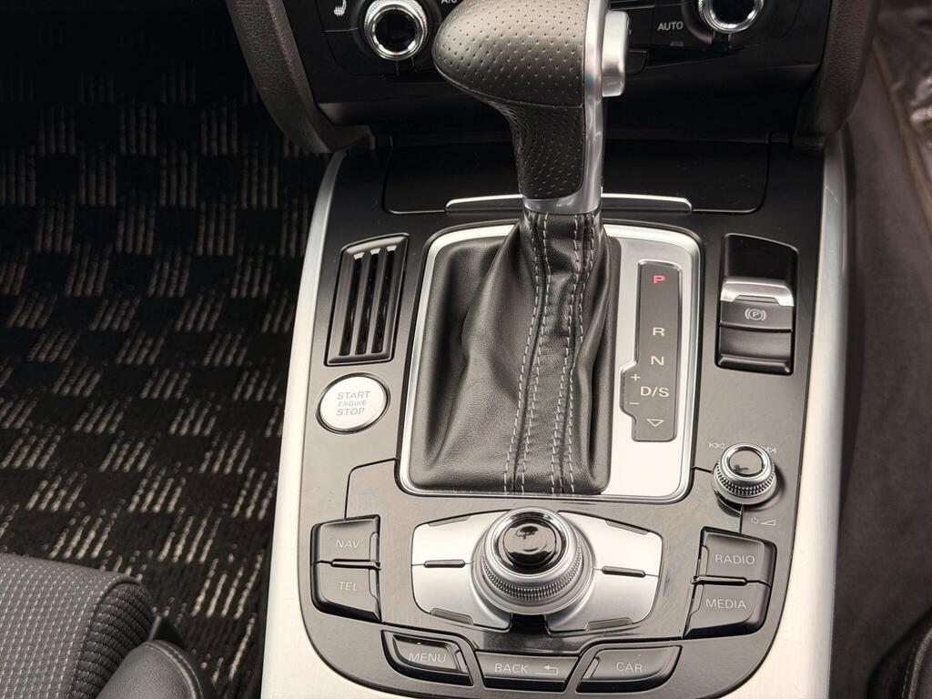 2014 Audi A4 Avant thumbnail 22