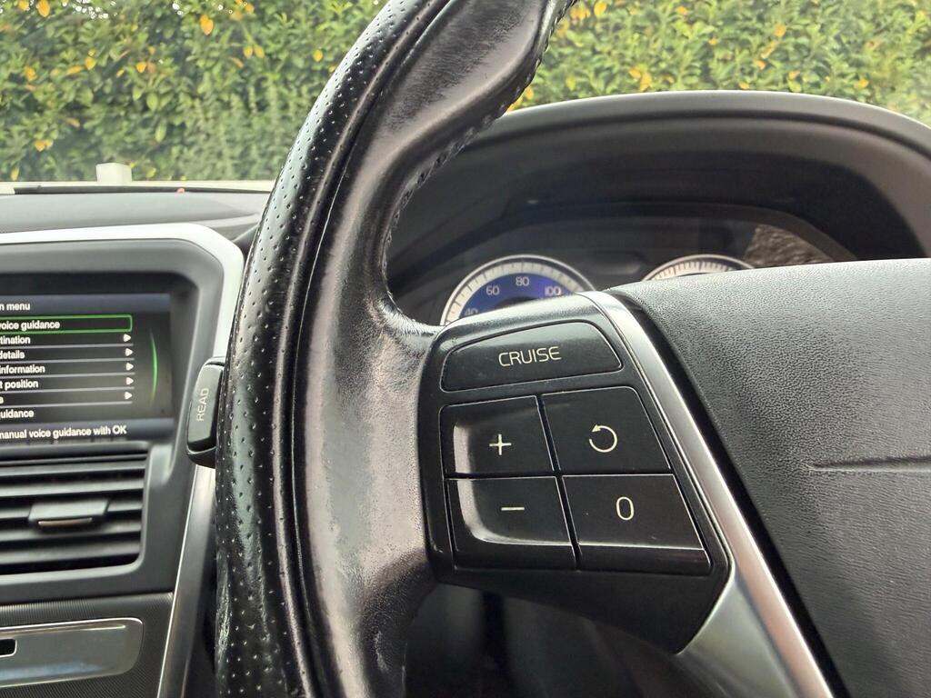 2012 Volvo XC60 thumbnail 26
