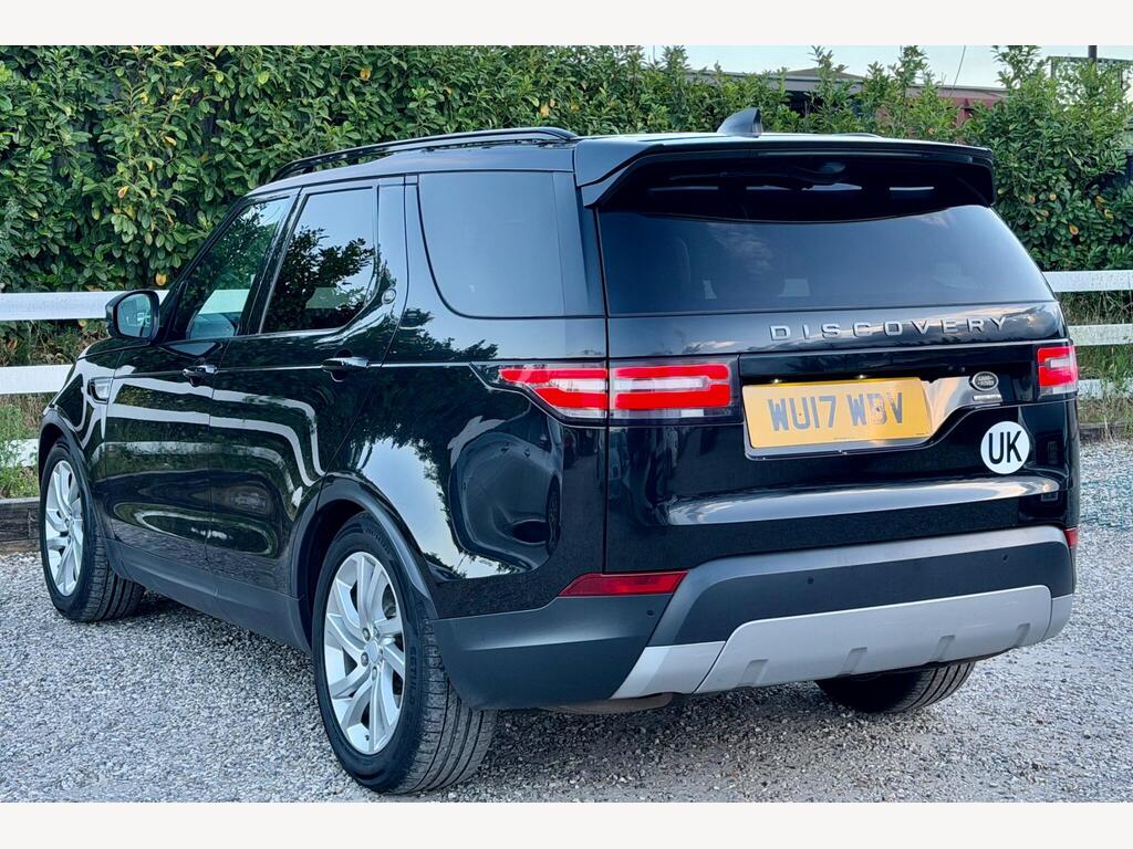 2017 Land Rover Discovery thumbnail 10
