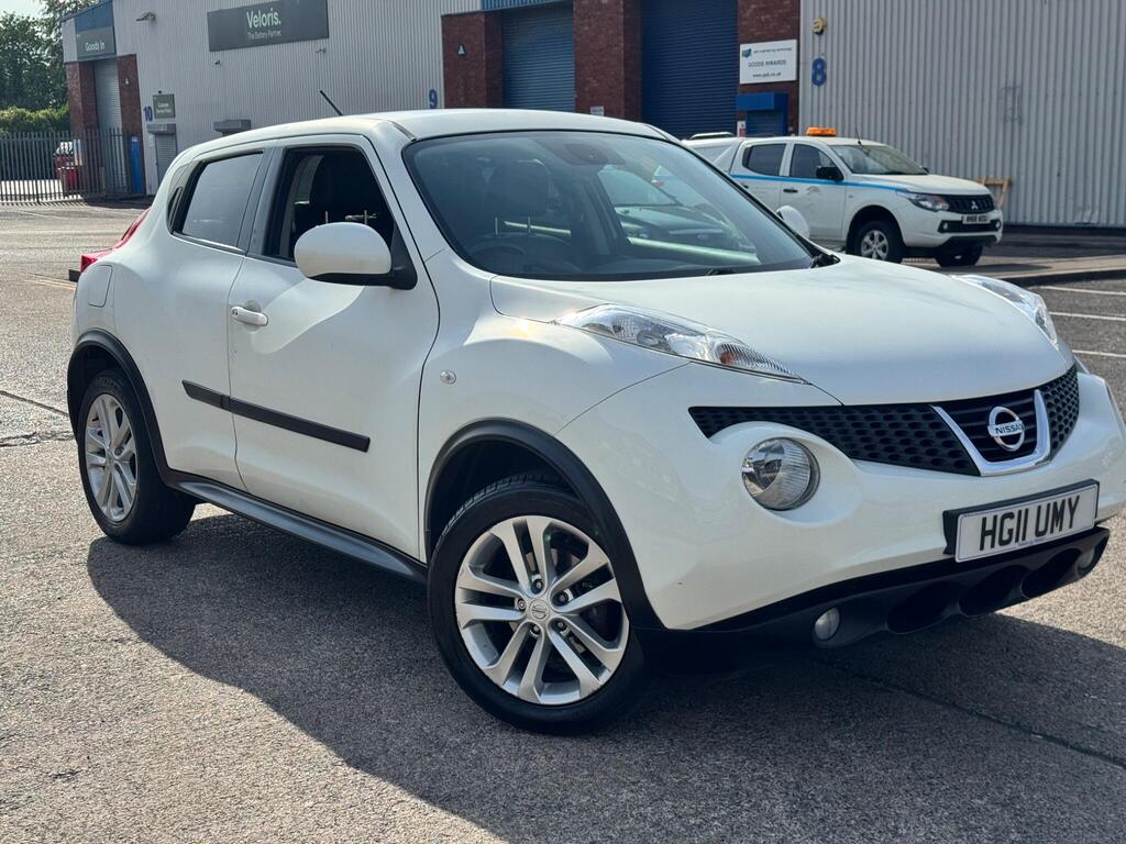 Nissan Juke SUV 1.6 Tekna Euro 5 5dr