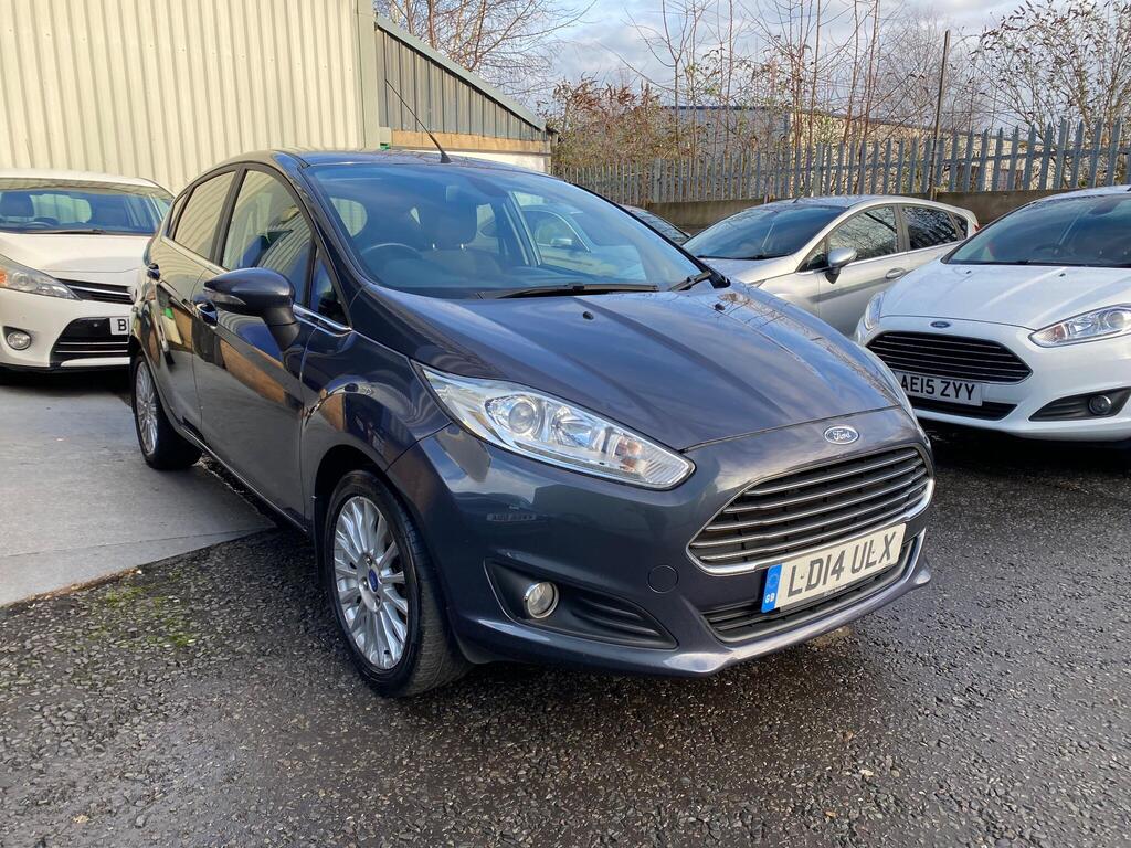 Ford Fiesta Hatchback 1.0T EcoBoost Titanium Euro 5 (s/s) 5dr