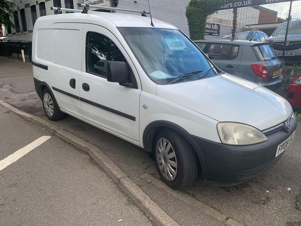 Vauxhall Combo Combi Van 1.3 2000 CDTi 16v Crew Van FWD L1 H1 3dr