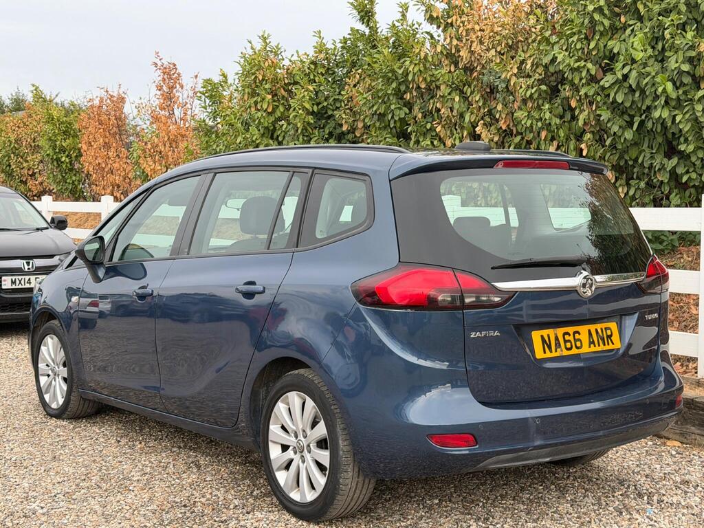 2016 Vauxhall Zafira Tourer thumbnail 3