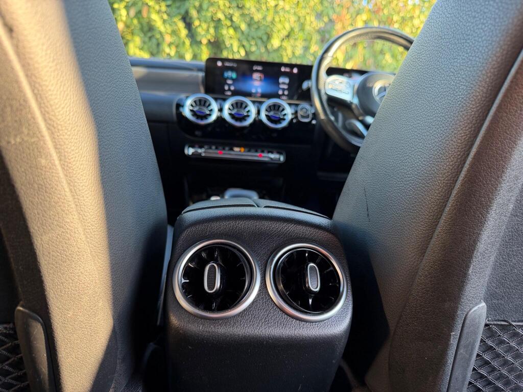 2022 Mercedes-Benz A Class thumbnail 25