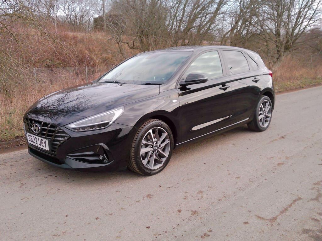 Hyundai i30 Hatchback 1.0 T-GDi MHEV Premium Euro 6 (s/s) 5dr